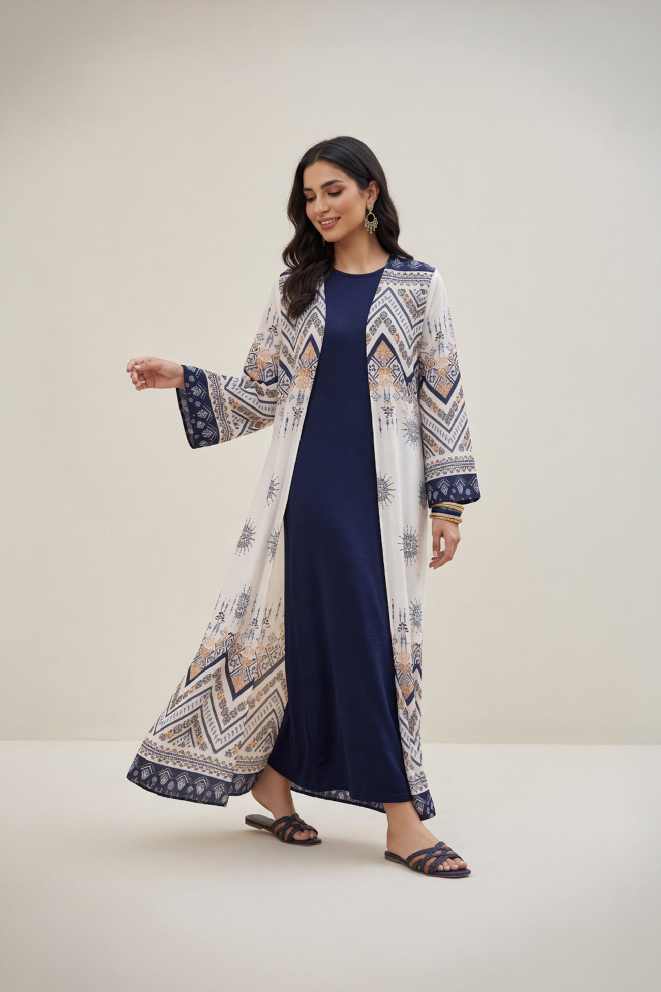 ABAYA ZIG-ZAG PRINT
