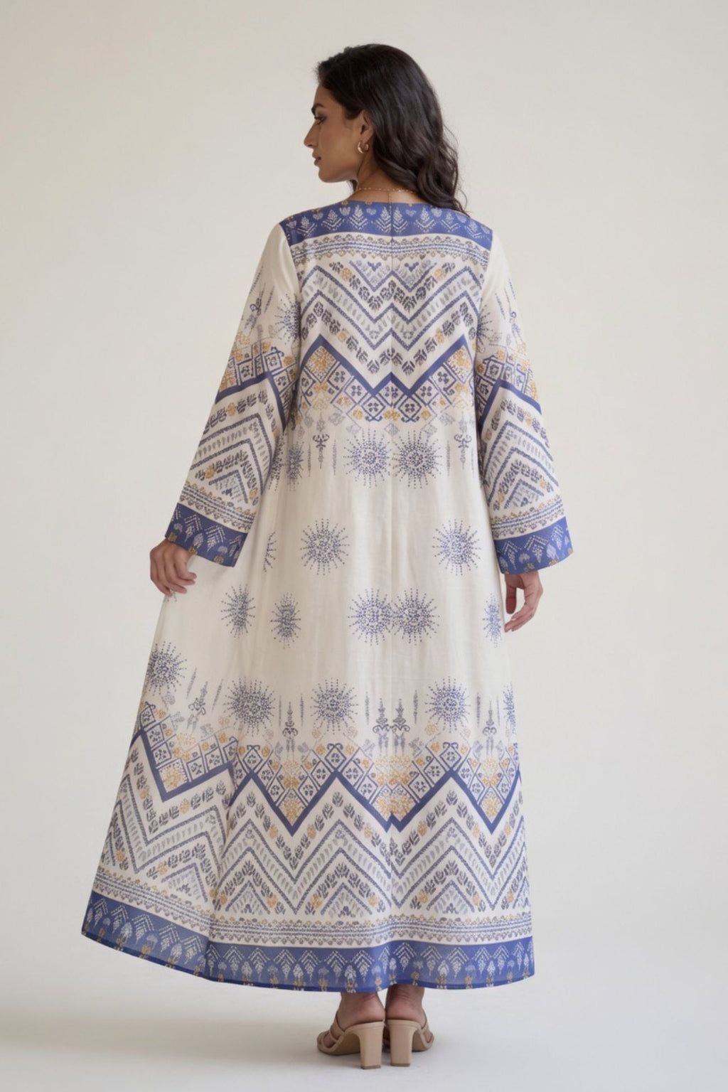 ABAYA ZIG-ZAG PRINT
