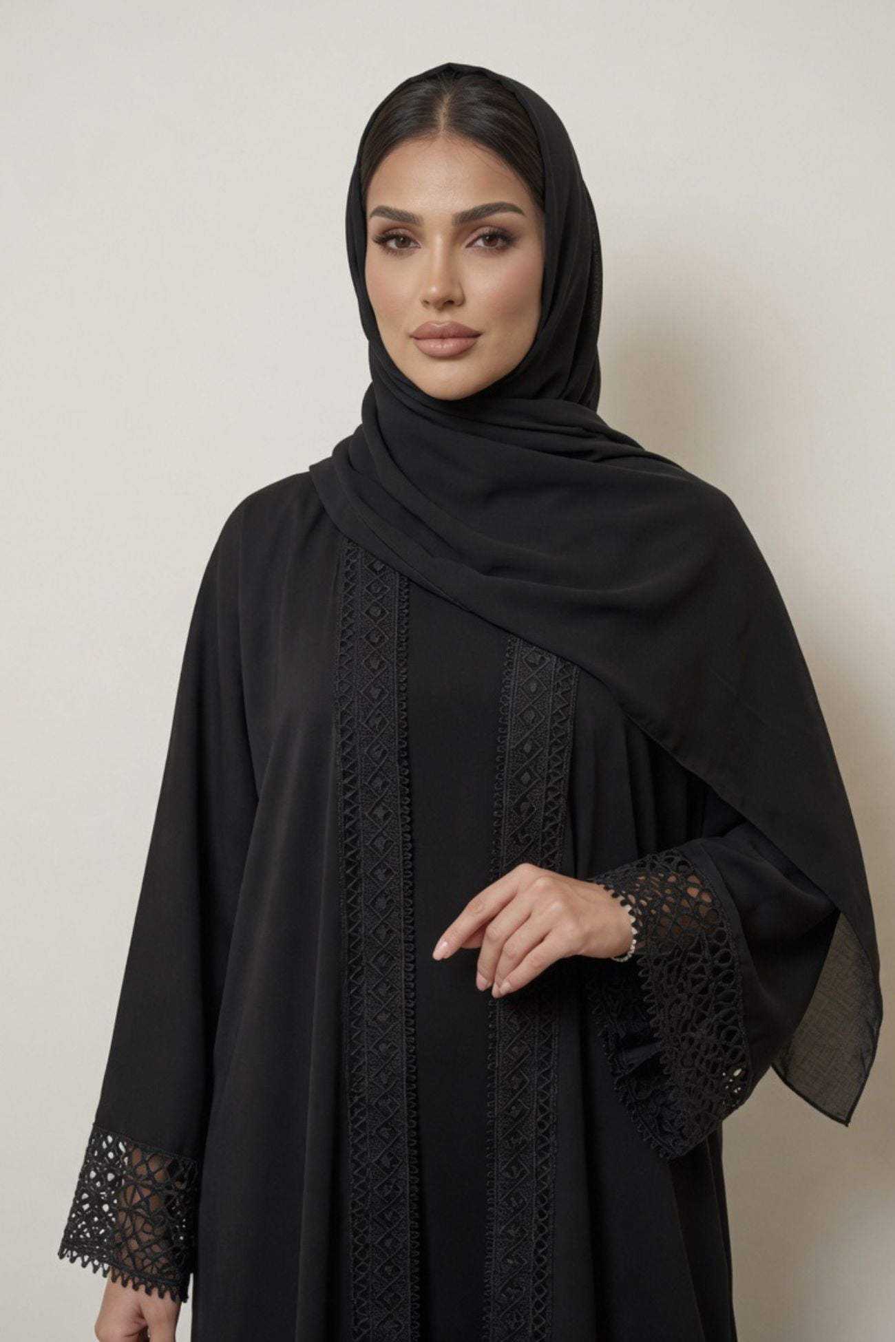 ABAYA LACE