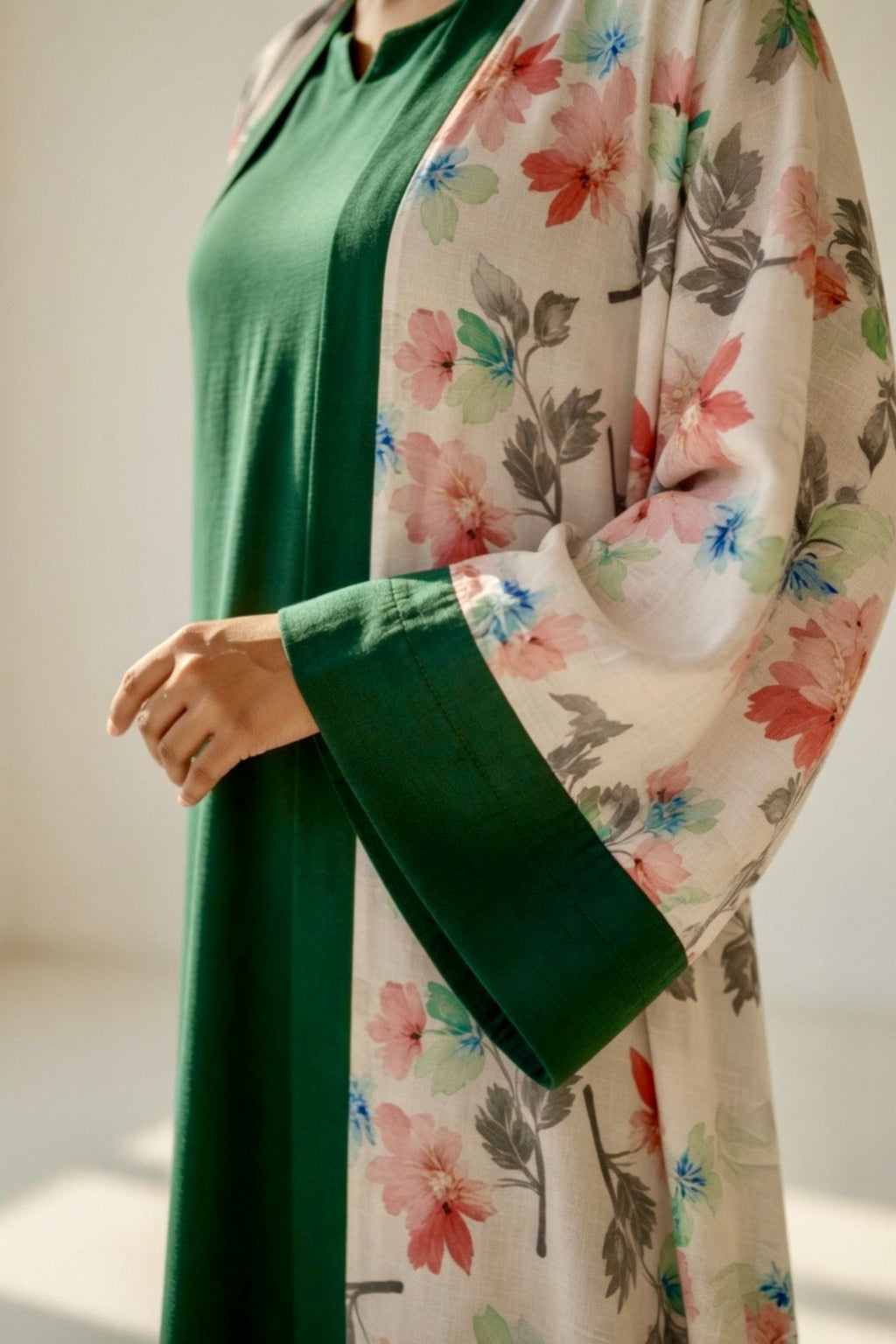 ABAYA FLOWERS DESIGN